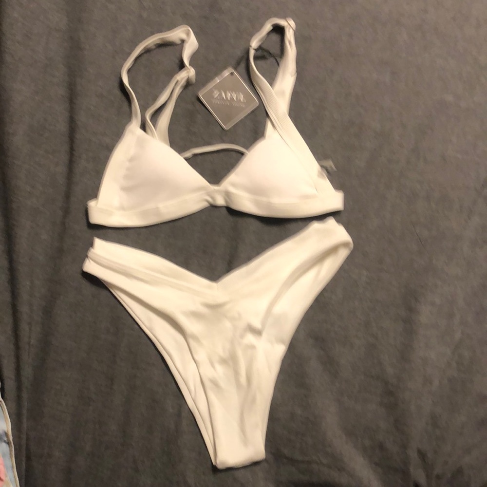 Zaful bikini - White ribbed (size small)